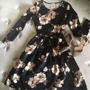 Floral long sleeved midi dress navy blue